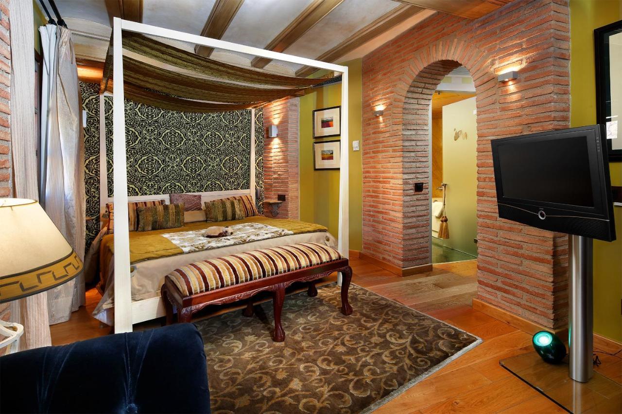 Hotel Boutique Maribel (Adults Only) Alquezar Exterior photo